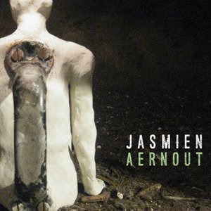 Singer-songwriter Jasmien Aernout